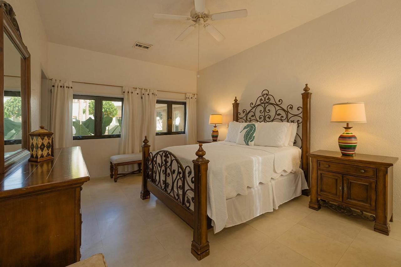 The Queen Of Cozumel Beach House -Luxury Beachfront Villa- Million Dollars View Exterior photo