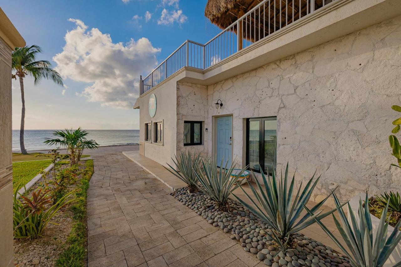 The Queen Of Cozumel Beach House -Luxury Beachfront Villa- Million Dollars View Exterior photo
